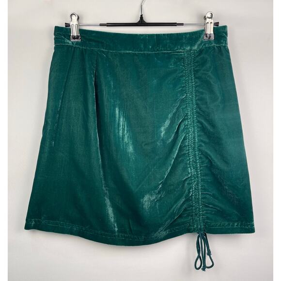Free People Dresses & Skirts - Free People Green Velvet Mini Skirt Size 2